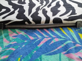 Tretie brzdové svetlo - 5