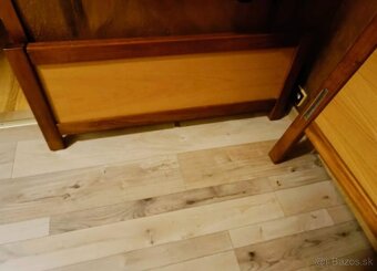 Masívna posteľ na mieru - 5