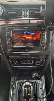 Škoda Superb Combi - 5