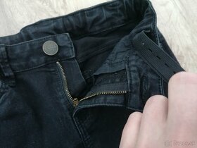 Dievčenské čierne rifľové nohavice veľ:EU164 - 5
