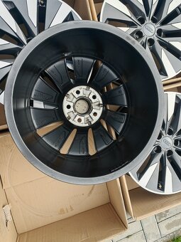 Audi A4, Škoda, Seat, Volkswagen 5x112 r18 - 5