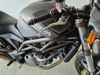 CAGIVA RAPTOR 650 - 5