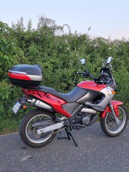 Aprilia Pegaso 650i 2003 - 5