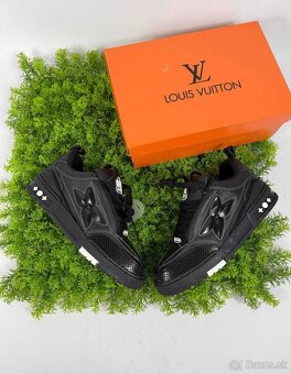 Louis Vuitton - 5