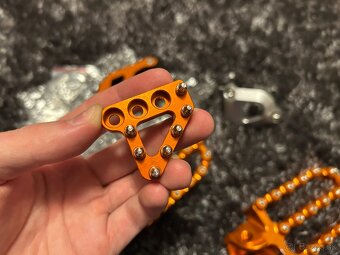 Ktm 1X90 ADV cnc diely, stupacky set - 5