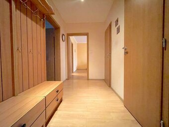 NA PREDAJ 3-izbový byt, TRENČÍN, ul. Mateja Bella. CENA: 147 - 5