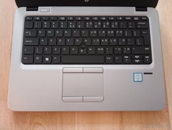 12" HP elitebook 820 g3 - Intel core i5 - 16gb ram - ssd - 5