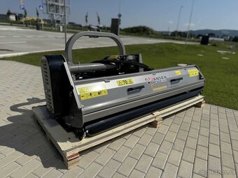 Mulčovač za traktor so záberom 195 cm - 5