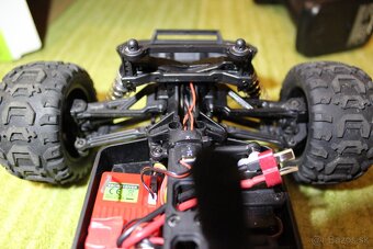 Predám plne funkčné RC auto Slyder MT Monster Truck 1/16 RTR - 5