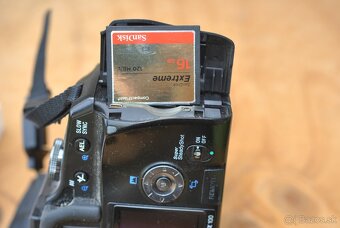 SONY a100 plus sony 18-55, prísl. - 5