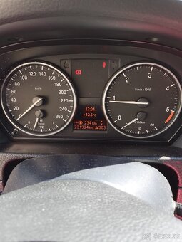 BMW x1 drive 4x4 - 5