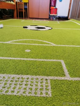 Futbalový koberec 2m x 2,80 - 5