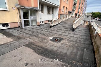 Garáž Karloveská 17 - 5