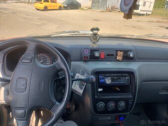 Predám Honda CR-V - 5
