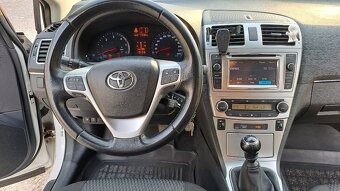 Toyota Avensis Combi, M6, 2013 - 5