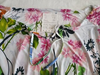 Dámske oblečenie BALIK-LETO 50 ks, spolu za 10 € - 5