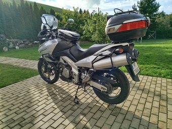 Suzuki V strom DL 1000 - 5