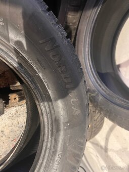 Pneu 185/65r15 - 5
