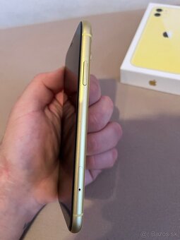Predám iPhone 11 yellow 64gb - 5