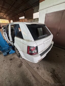 Land Rover Range Rover Sport 3.0 TDV6 - 5