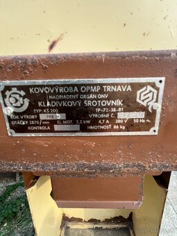 Predám Kladivkový šrotovník - 5