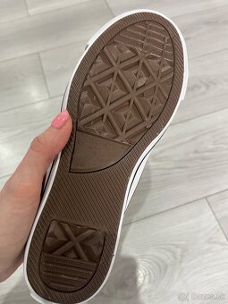 Converse crystal - 5