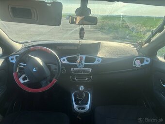 Renault Scenic - 5