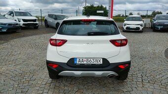 Kia Stonic 1.2 DPi Silver - 5