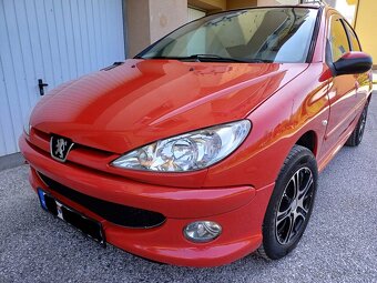Peugeot 206 - rok výroby 2008 - 112 000 Km - 1,4 benzín - 5