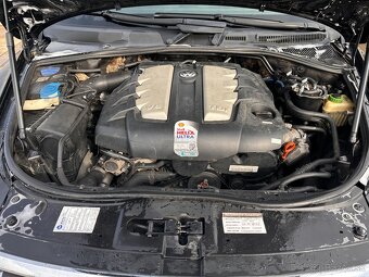 iba za 2700 eur Touareg 3.0 TDI – 2006 – manuál 6-st - 5