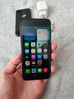 Apple iphone SE 2020 64GB Black - 5
