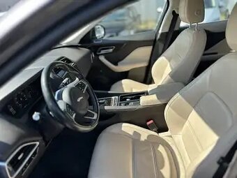 Jaguar F-Pace 25d AWD - 5