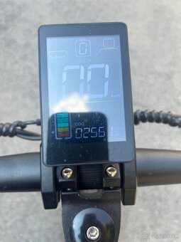 Predám dvoj motorovú kolobezku - 5