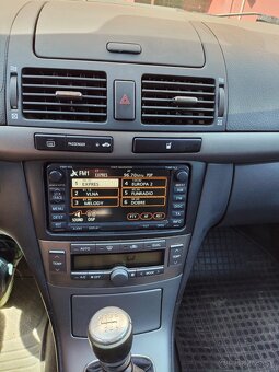 Toyota Avensis 2,0 diesel - 5