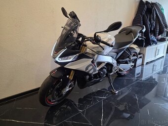 Aprilia tuono v4 1100 - 5