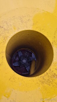 Predám drvič konárov  ssmix 380volt  2,5kw - 5