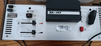 Magnetofon Tesla ZK-147 - 5