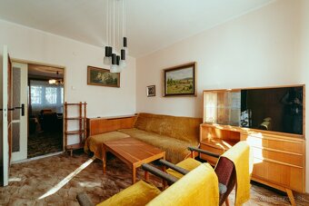 PRIESTRANNÝ 2i BYT S LOGGIOU A DVOMA PIVNICAMI - 5