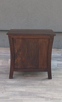 Stolík nočný v koloniálnom štýle. - 5