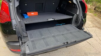 Peugeot 3008 1.6 HDi - 5