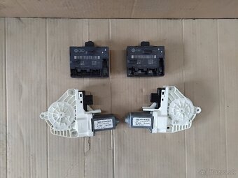 dvere spolujazdca Audi A5 8T - LY7G - 5