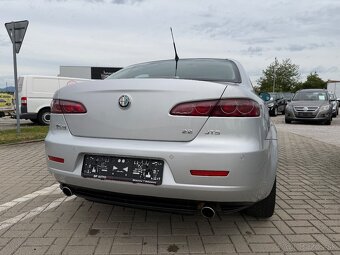 Alfa Romeo 2.2 - 5