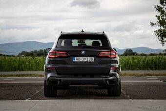 BMW X5 xDrive30d mHEV A/T, 210kW, A8 - 5