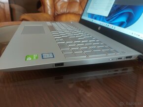 Štýlový HP Pavilion 15 (i7 / 16GB RAM / SSD) – Ako nový - 5