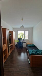 3-izb. byt s loggiou na Krásnohorskej ul. v Petržalke - 5