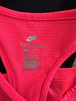 Predám novú športovú kombinézu NIKE - 5