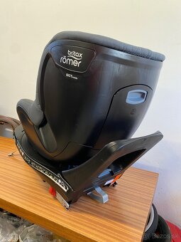 Rotačná autosedačka BRITAX RÖMER Dualfix M i-size - 5