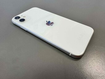 iPhone 11 64GB White - 5