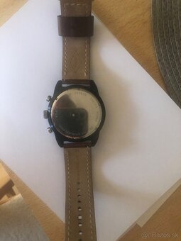 FOSSIL - 5