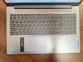 Lenovo IdeaPad Slim 3 - 5
